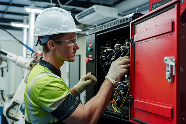 24/7 Emergency Electrical Repair experts in Rosemont, CA